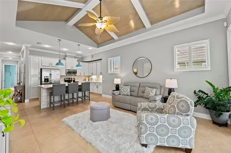 226 Sapphire Lake Drive Bradenton FL 34209