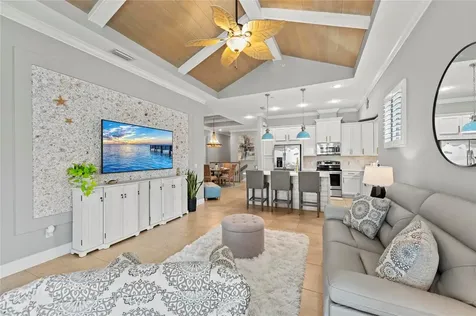 226 Sapphire Lake Drive Bradenton FL 34209