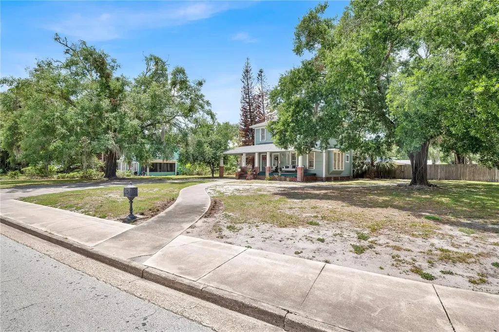 2400 S Park Avenue Sanford FL 32771