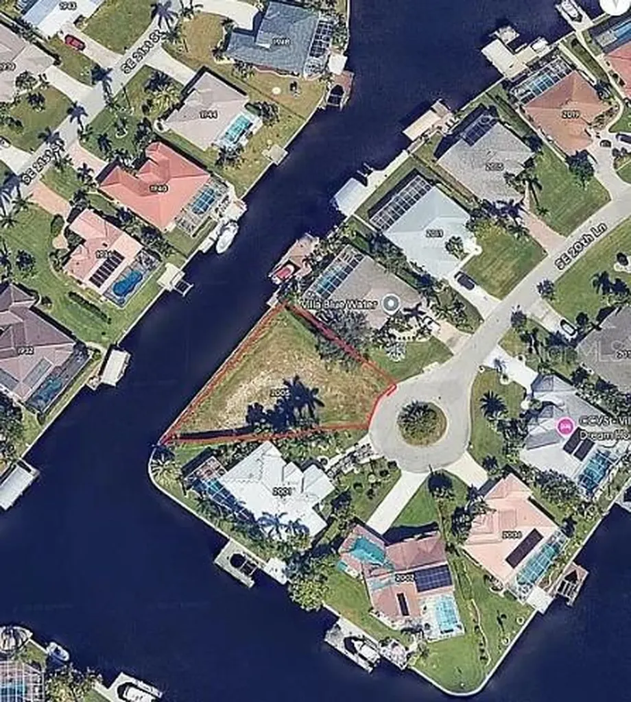 2005 SE 20th Lane Cape Coral FL 33990
