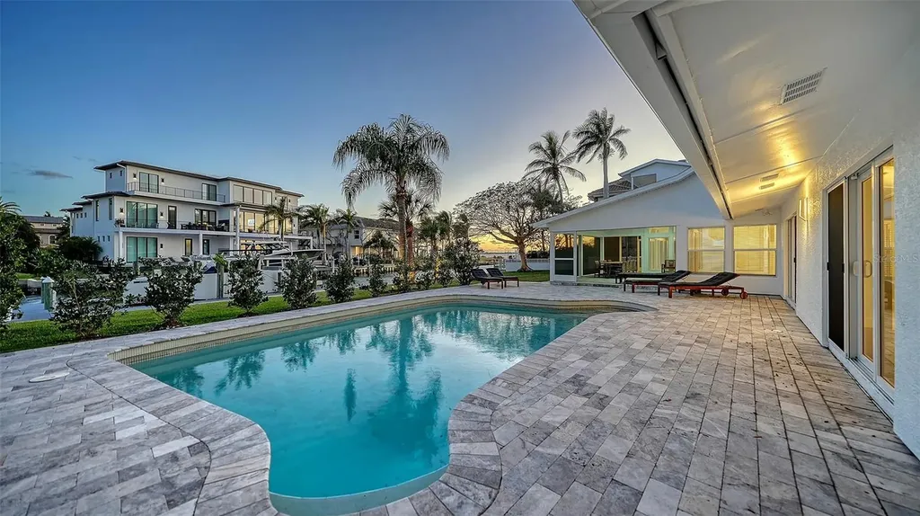 940 Alameda Way Sarasota FL 34234