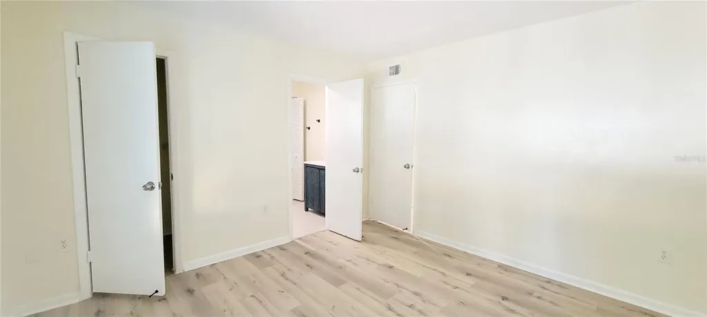 3775 40th Lane S St Petersburg FL 33711
