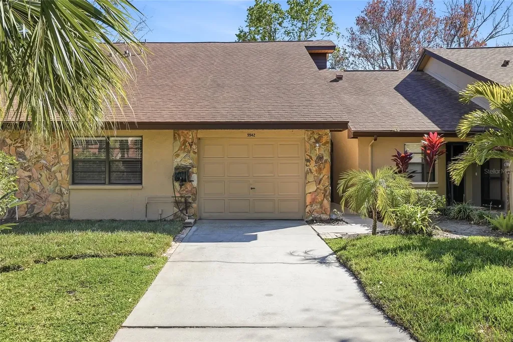 9942 Lake Seminole Drive W Largo FL 33773