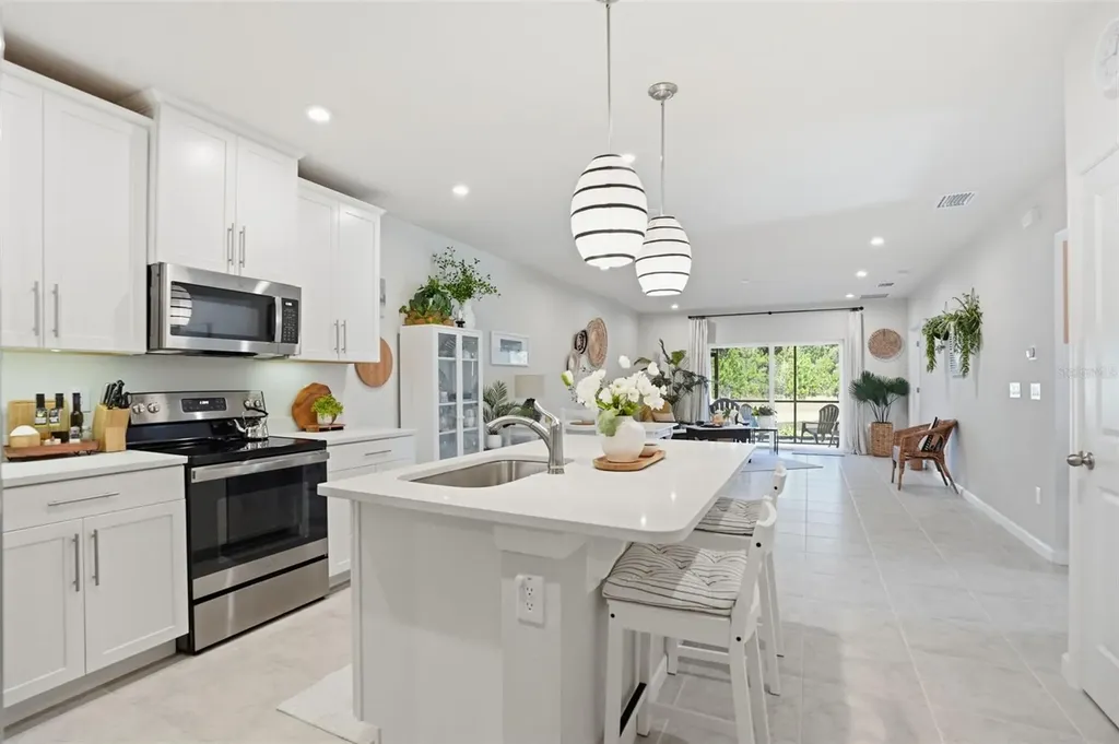 18093 Turning Leaf Circle Land O Lakes FL 34638