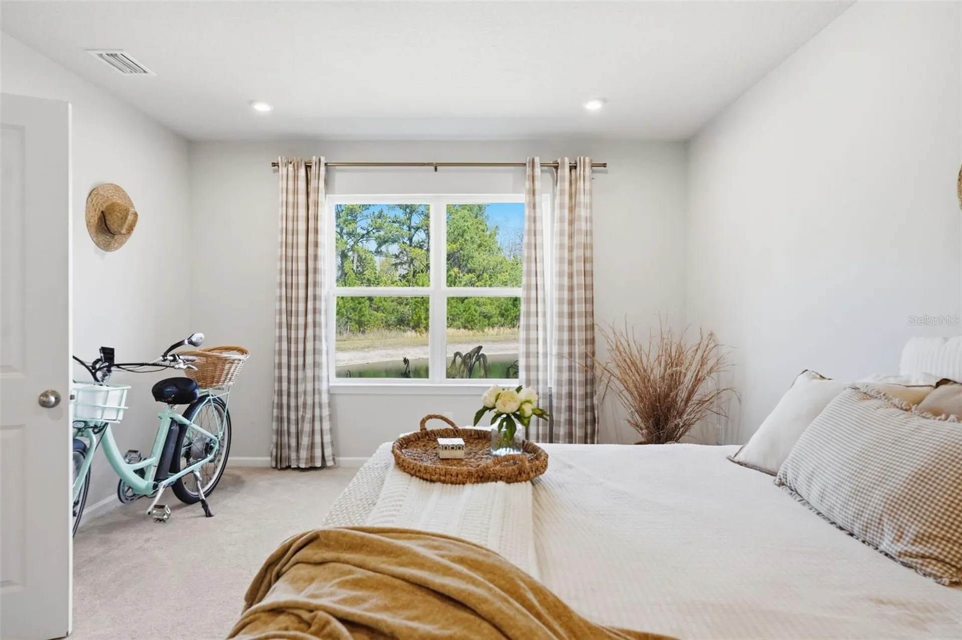 18093 Turning Leaf Circle Land O Lakes FL 34638