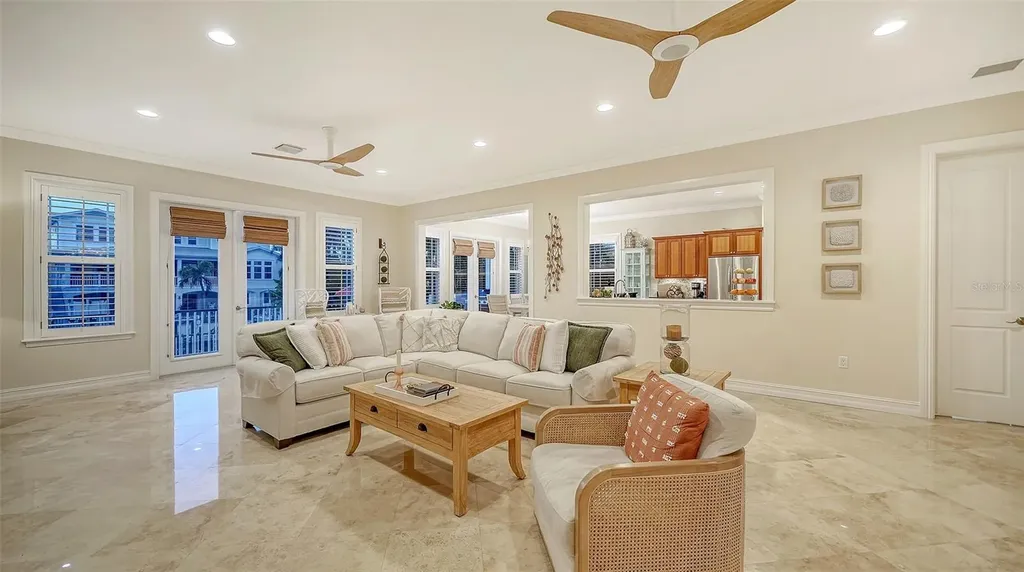 605 N Point Drive Holmes Beach FL 34217
