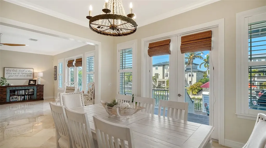 605 N Point Drive Holmes Beach FL 34217