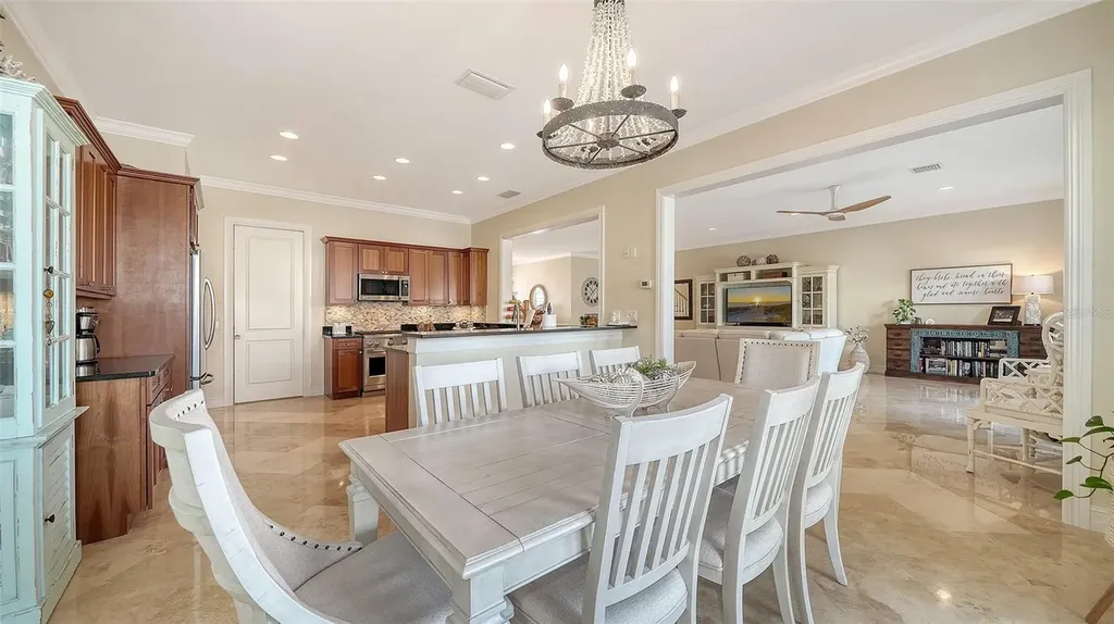 605 N Point Drive Holmes Beach FL 34217