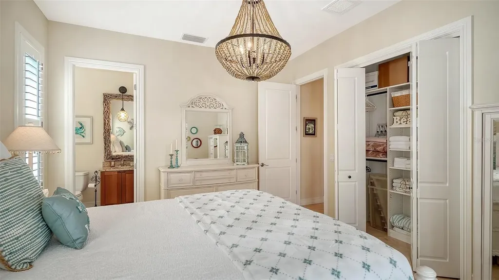 605 N Point Drive Holmes Beach FL 34217