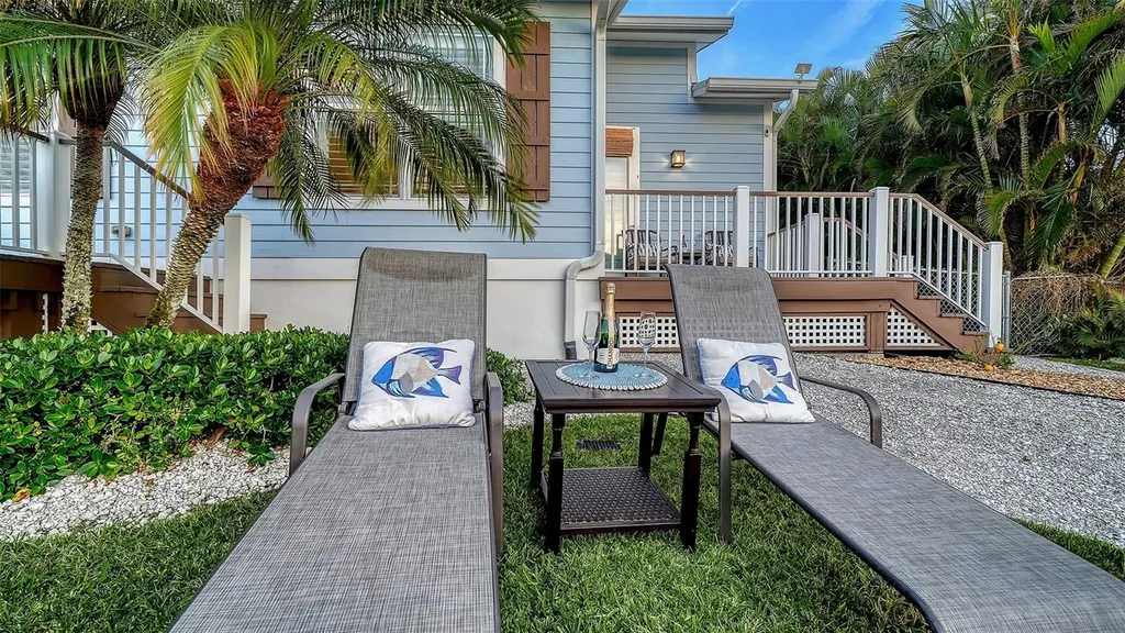 605 N Point Drive Holmes Beach FL 34217