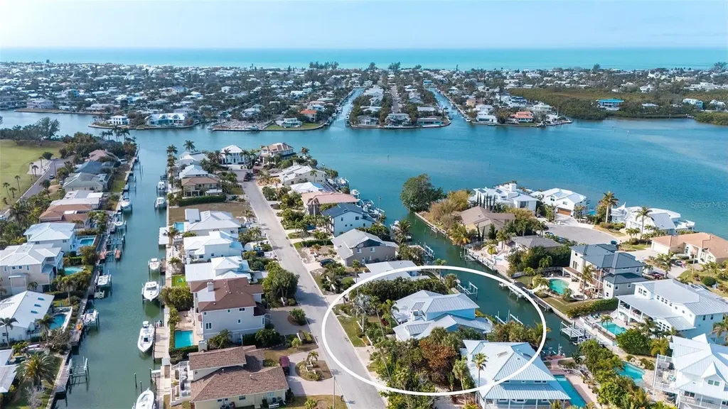 605 N Point Drive Holmes Beach FL 34217