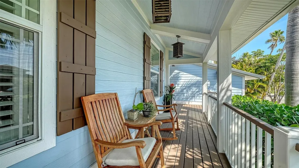 605 N Point Drive Holmes Beach FL 34217