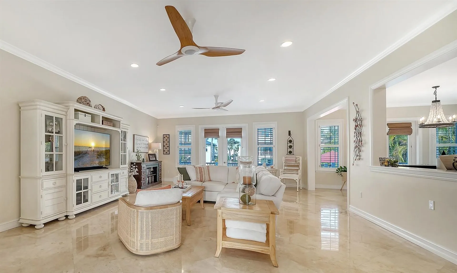 605 N Point Drive Holmes Beach FL 34217