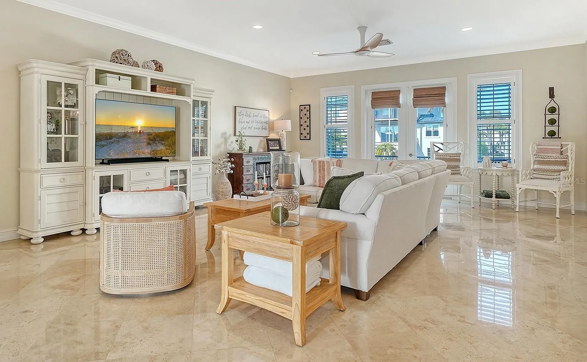 605 N Point Drive Holmes Beach FL 34217