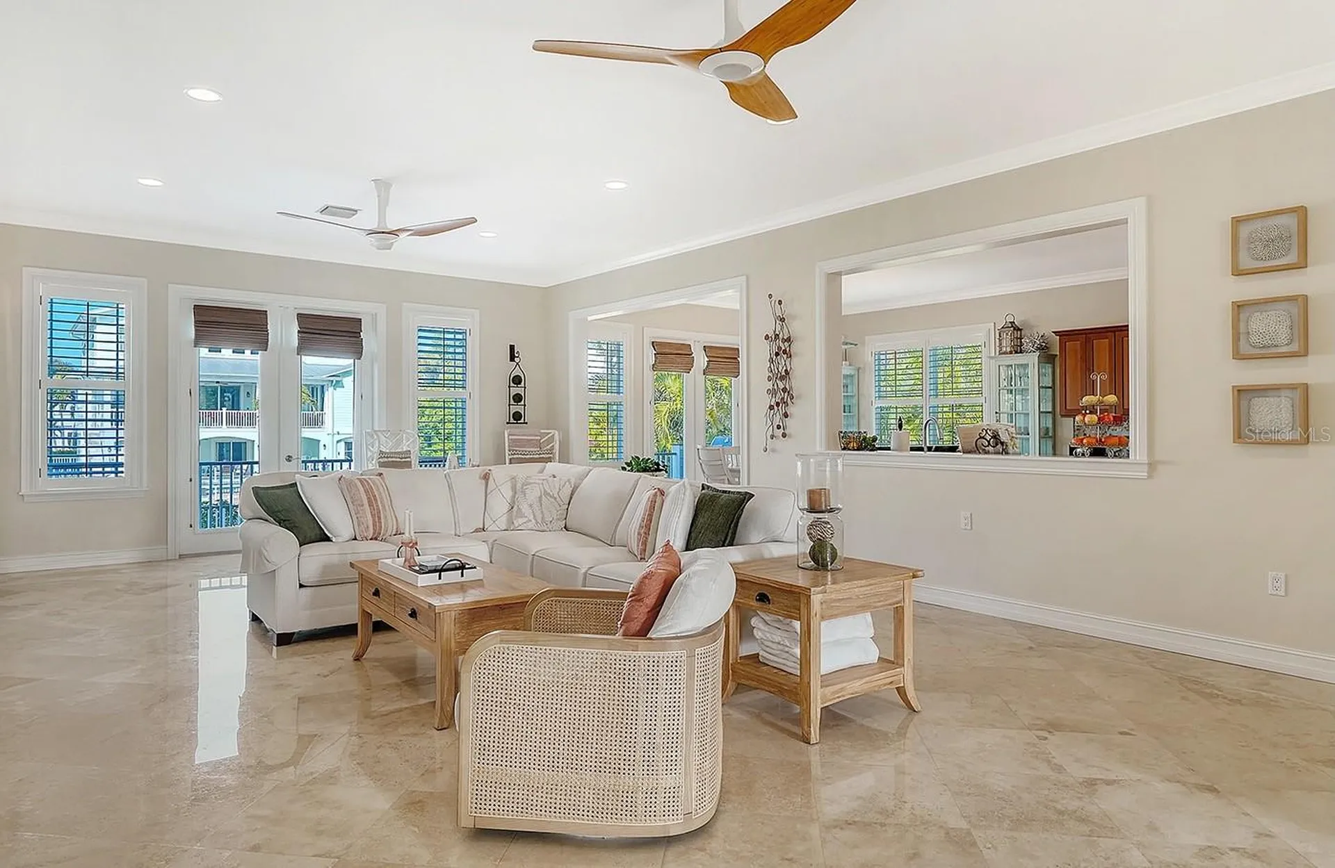 605 N Point Drive Holmes Beach FL 34217