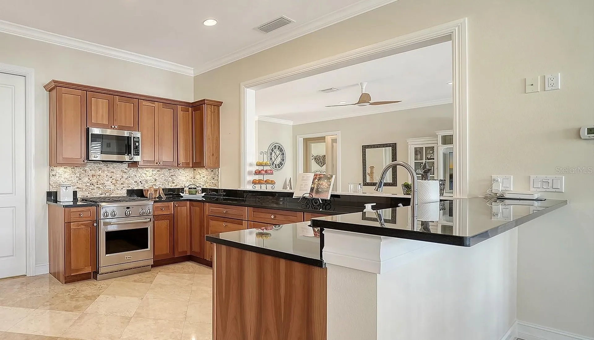 605 N Point Drive Holmes Beach FL 34217