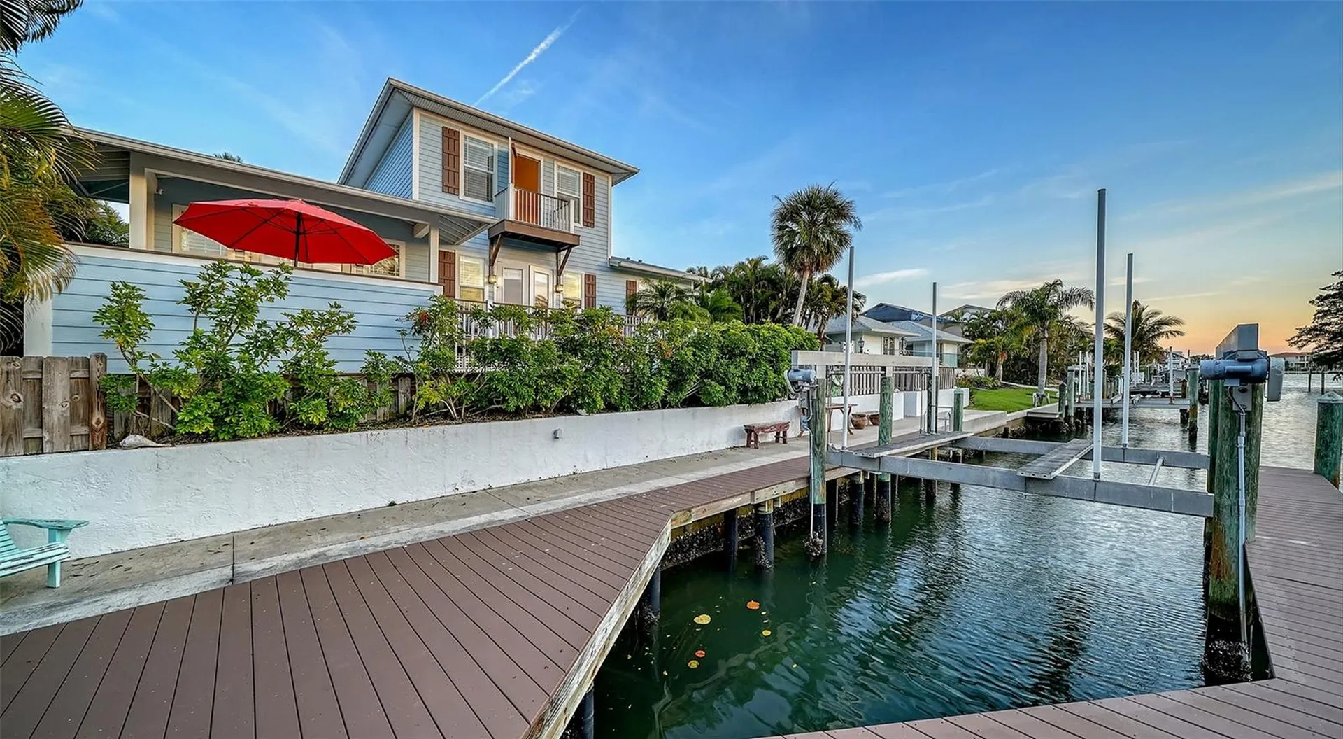 605 N Point Drive Holmes Beach FL 34217