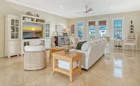 605 N Point Drive Holmes Beach FL 34217