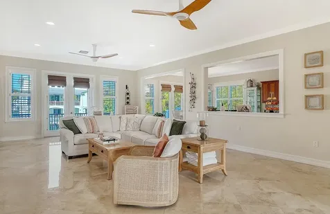 605 N Point Drive Holmes Beach FL 34217
