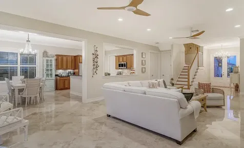605 N Point Drive Holmes Beach FL 34217