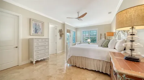 605 N Point Drive Holmes Beach FL 34217
