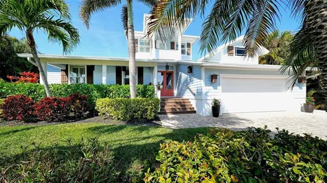 605 N Point Drive Holmes Beach FL 34217