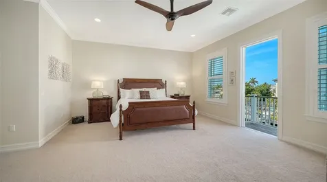 605 N Point Drive Holmes Beach FL 34217