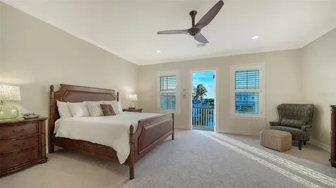 605 N Point Drive Holmes Beach FL 34217