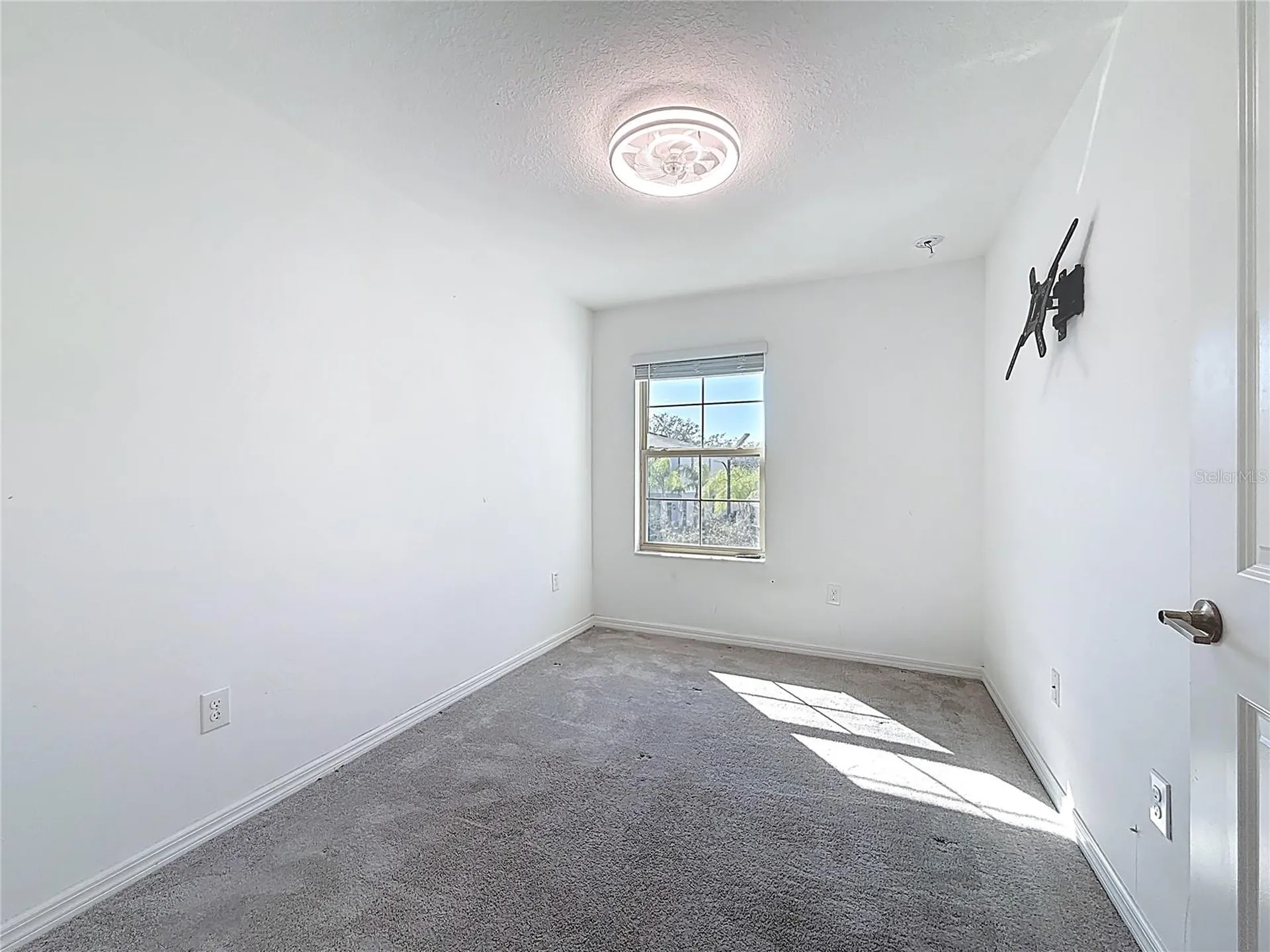 2578 Charlan Court Holiday FL 34690