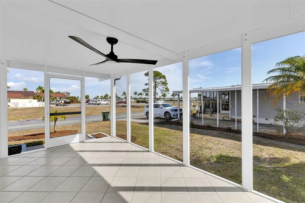 517 Los Altos North Port FL 34287