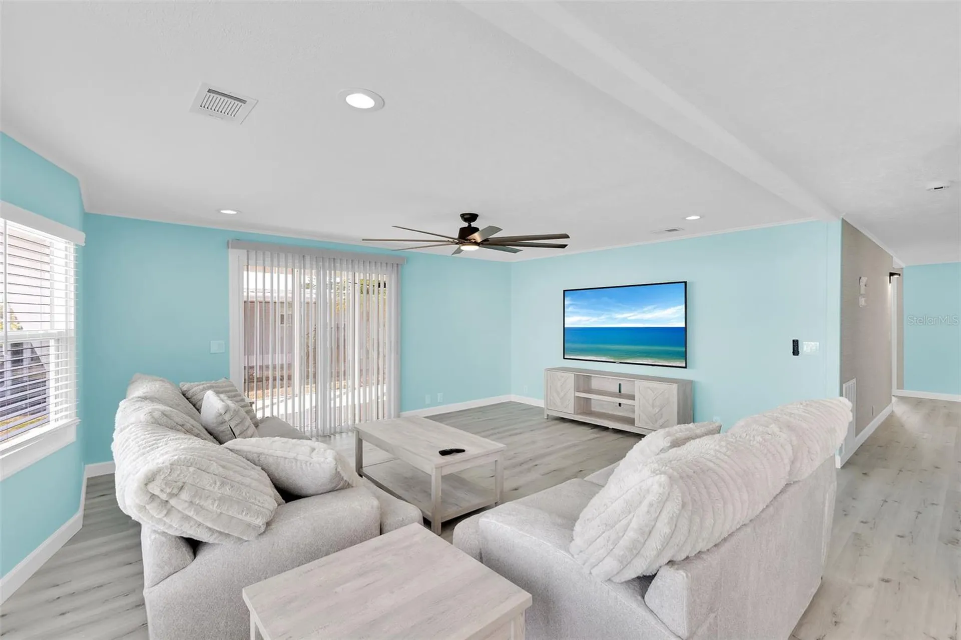 517 Los Altos North Port FL 34287