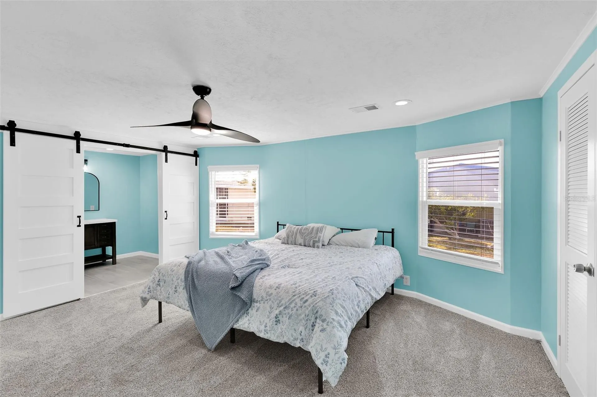 517 Los Altos North Port FL 34287