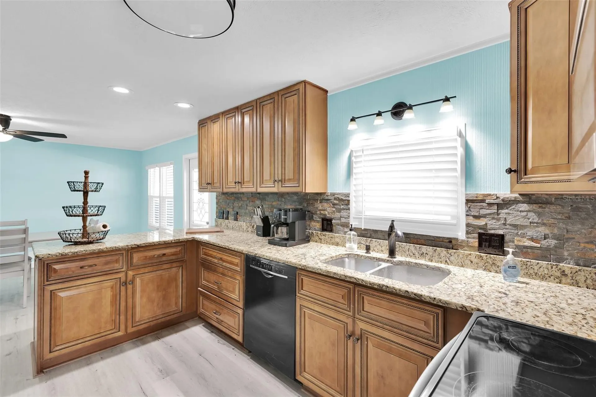 517 Los Altos North Port FL 34287