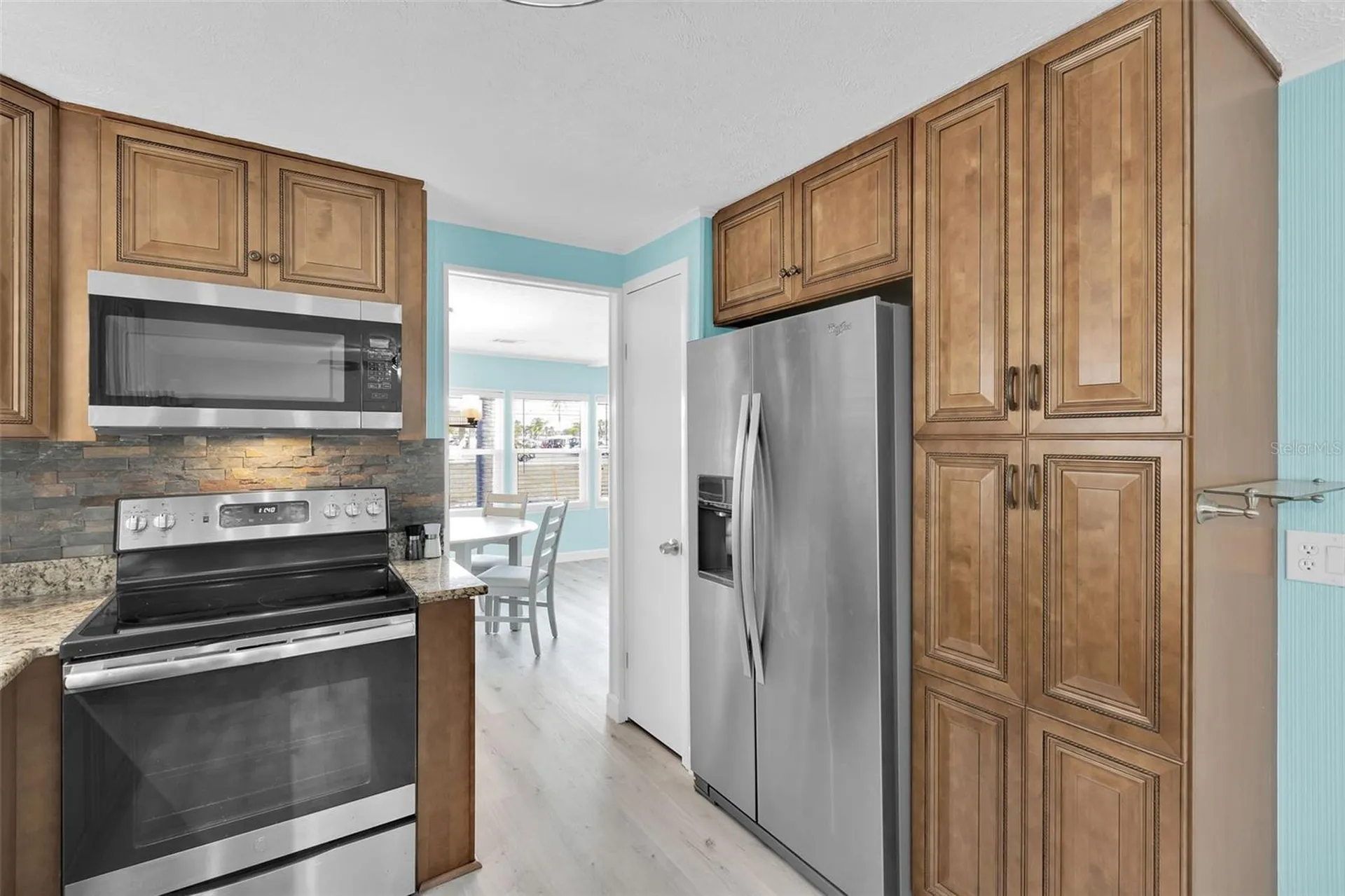517 Los Altos North Port FL 34287