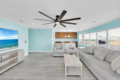 517 Los Altos North Port FL 34287