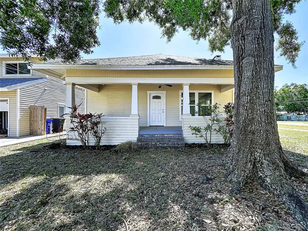 313 Jefferson Avenue S Oldsmar FL 34677