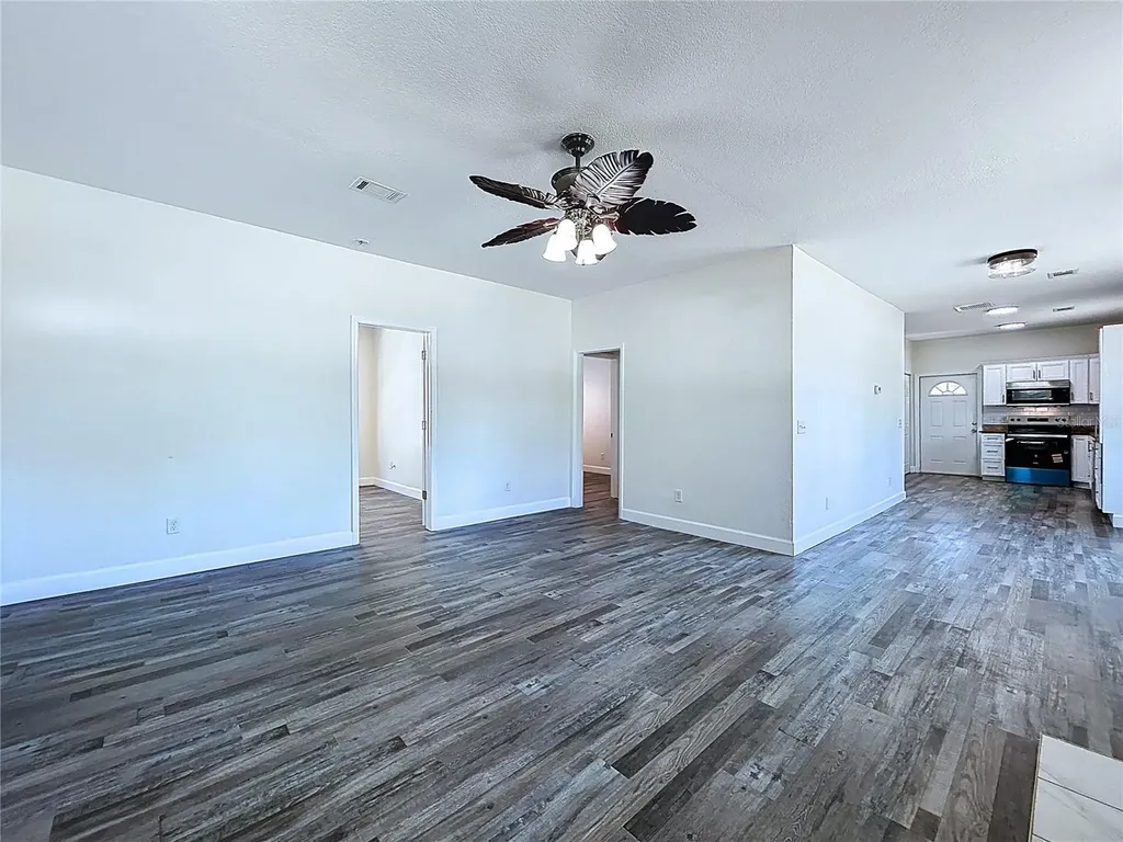 313 Jefferson Avenue S Oldsmar FL 34677