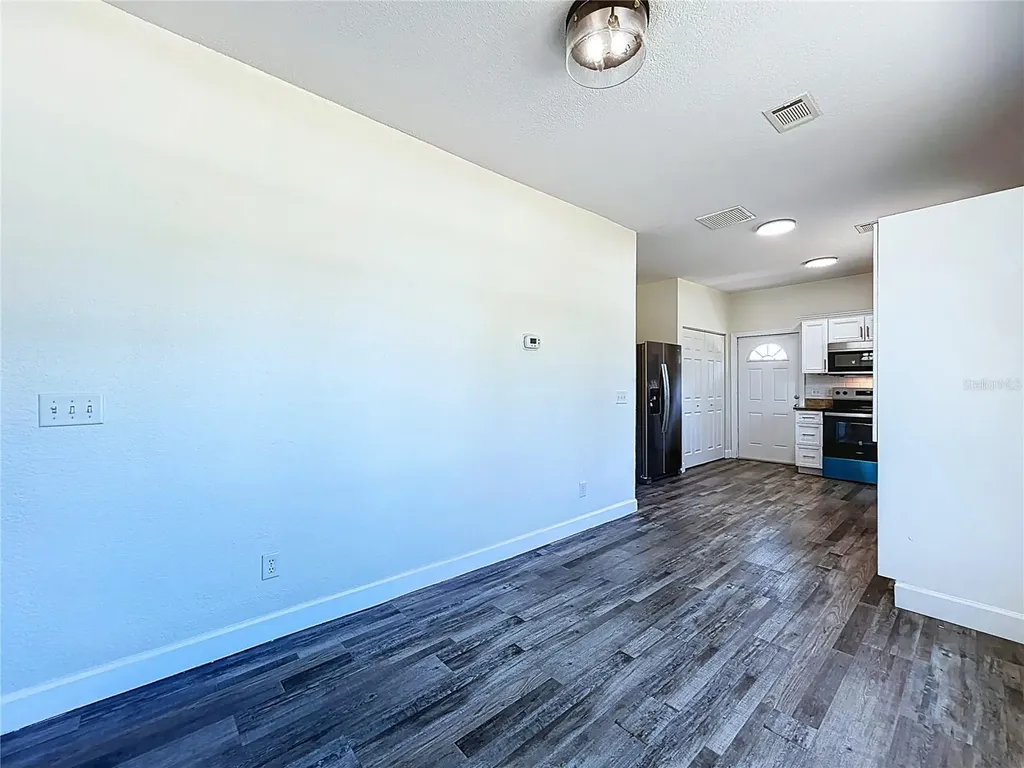 313 Jefferson Avenue S Oldsmar FL 34677