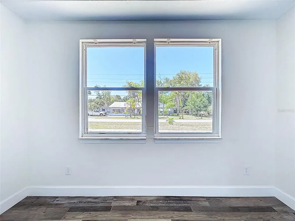 313 Jefferson Avenue S Oldsmar FL 34677