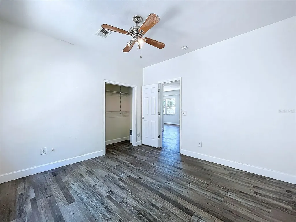 313 Jefferson Avenue S Oldsmar FL 34677