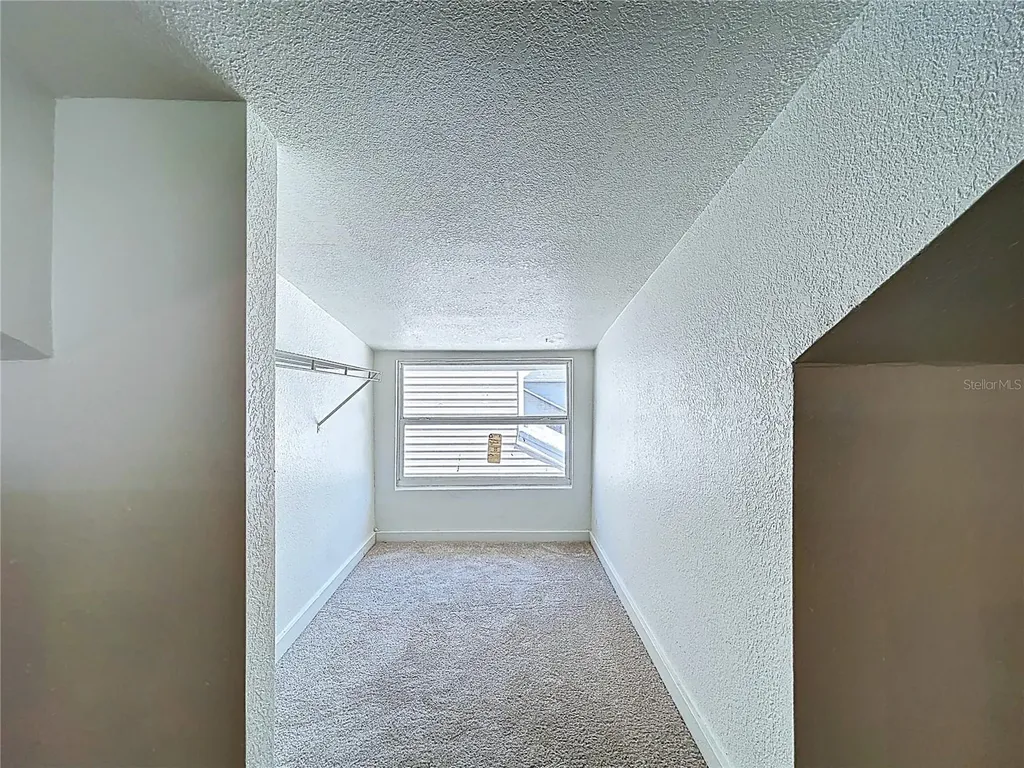 313 Jefferson Avenue S Oldsmar FL 34677