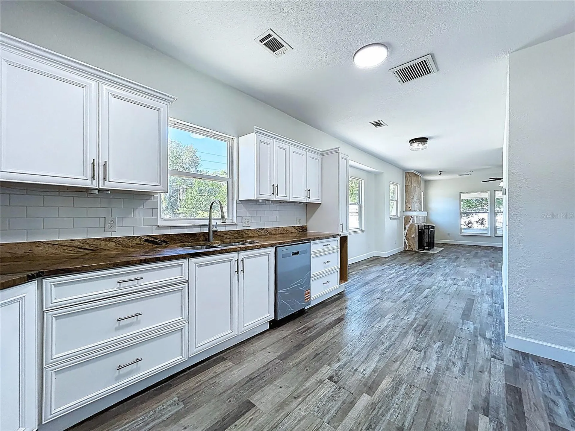 313 Jefferson Avenue S Oldsmar FL 34677