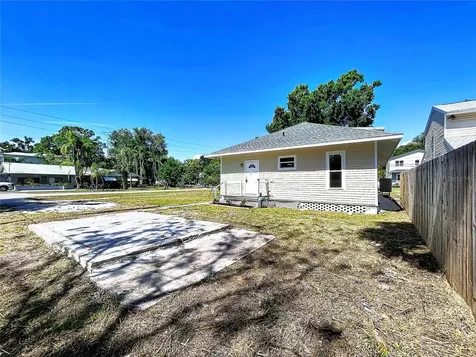 313 Jefferson Avenue S Oldsmar FL 34677