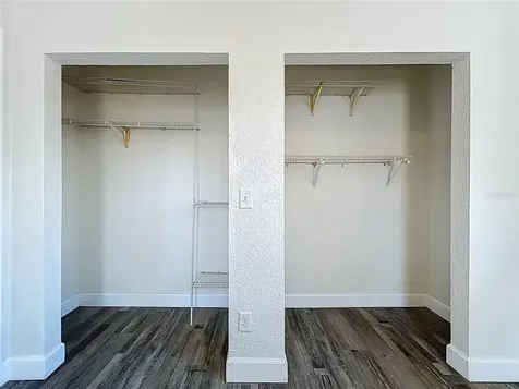 313 Jefferson Avenue S Oldsmar FL 34677