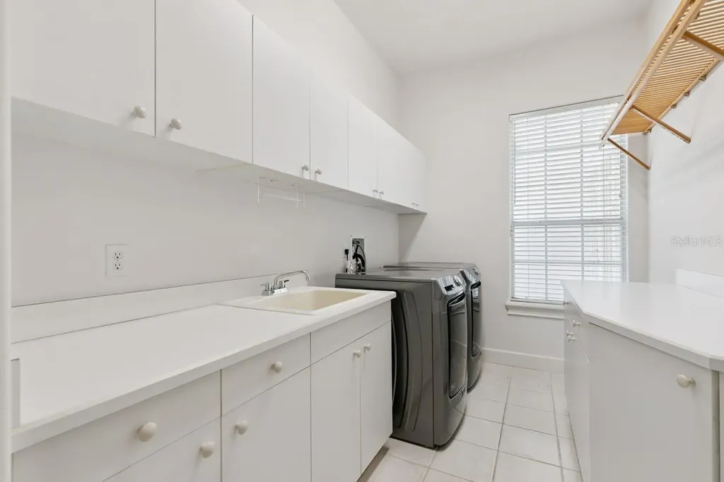 9017 Great Heron Circle Orlando FL 32836