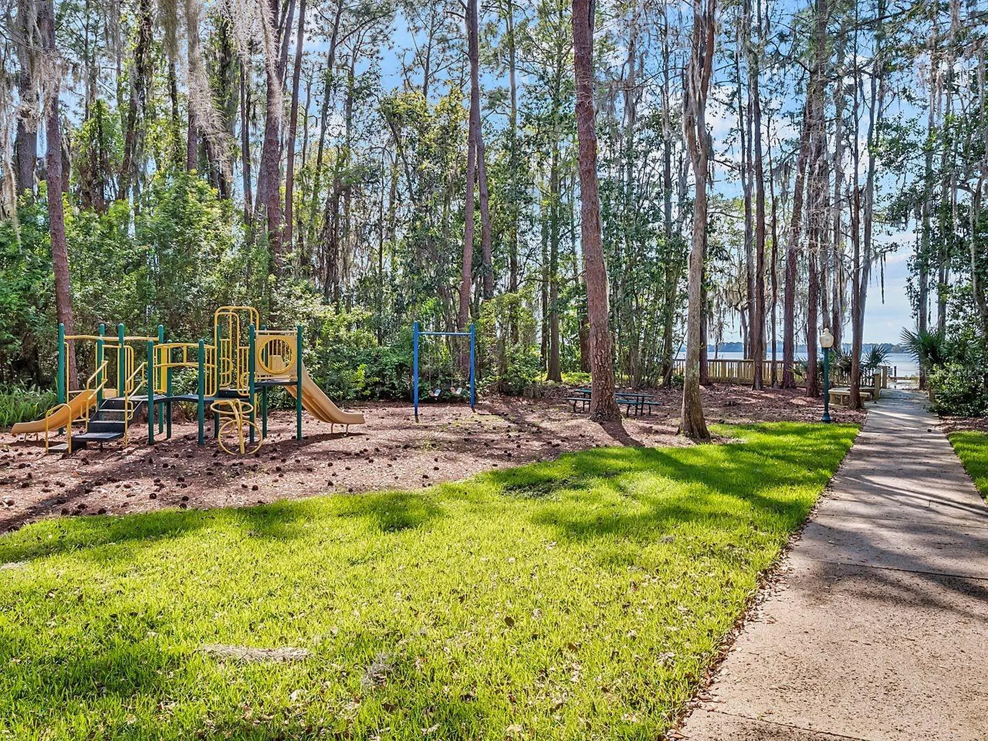 9017 Great Heron Circle Orlando FL 32836