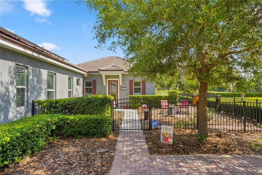 25863 Crossings Bluff Lane Sorrento FL 32776