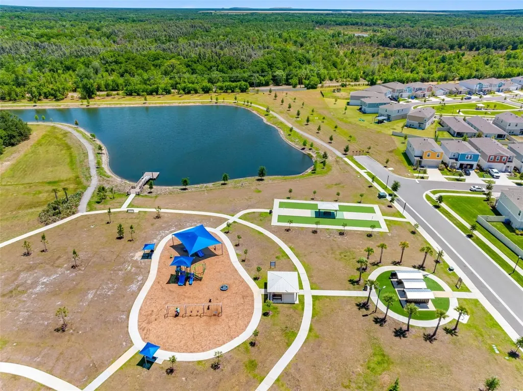 14868 Summer Branch Drive Lithia FL 33547
