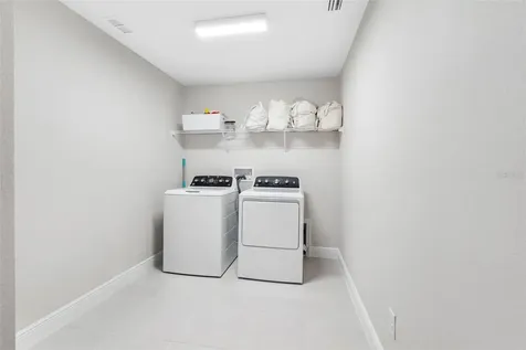14868 Summer Branch Drive Lithia FL 33547