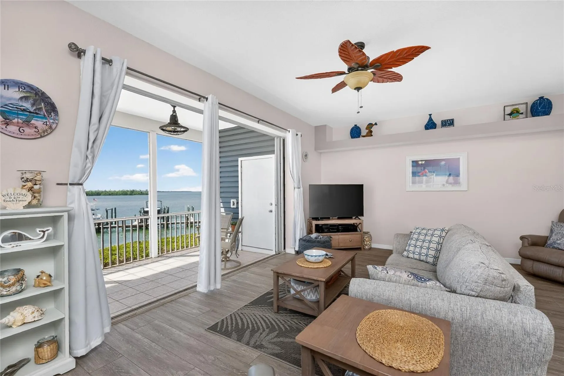1390 Beach Road Englewood FL 34223